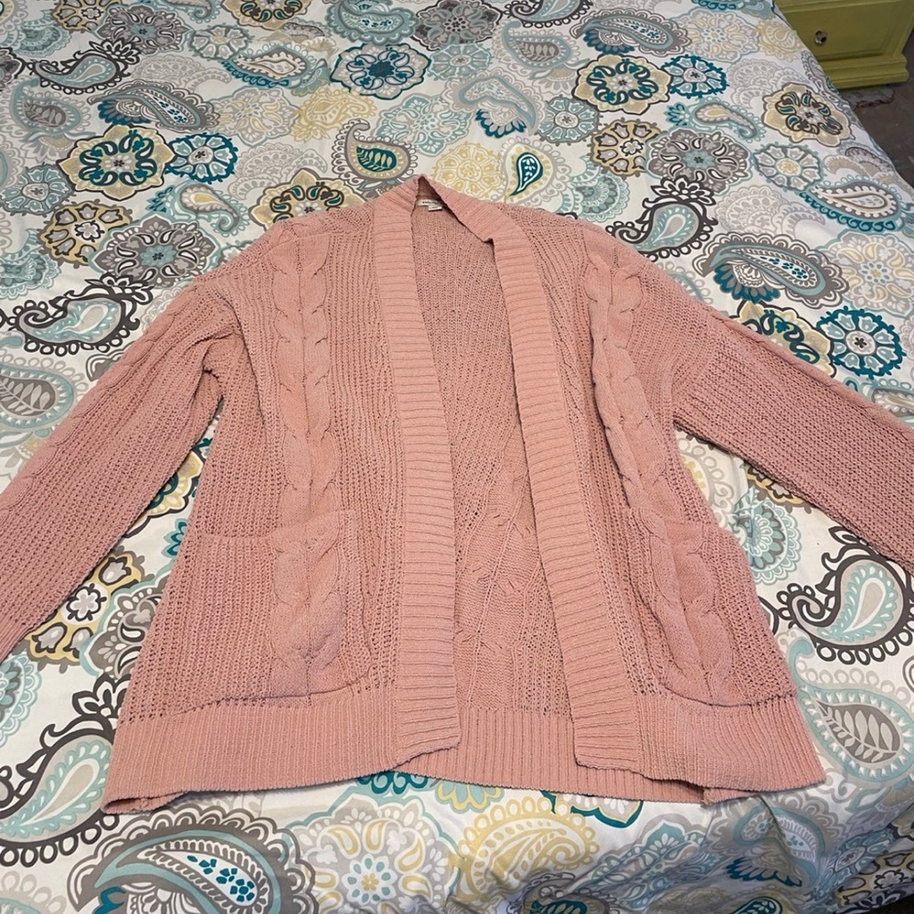 American Eagle Dusty Pink Cardigan